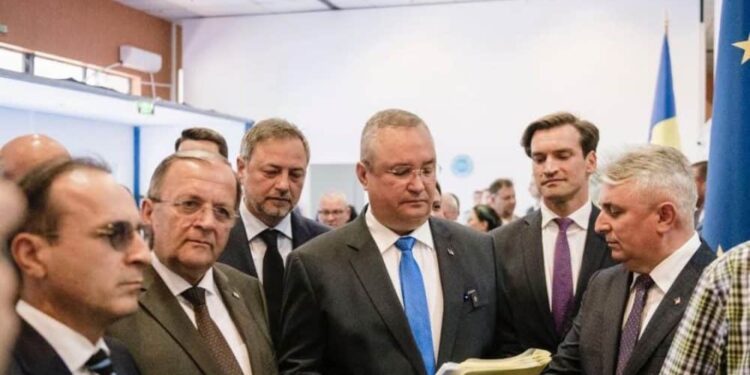 Valeriu Nicolae despre eșecul PNL: „Un partid plin de papagali, plagiatori și corupți ca Iulian Dumitrescu”