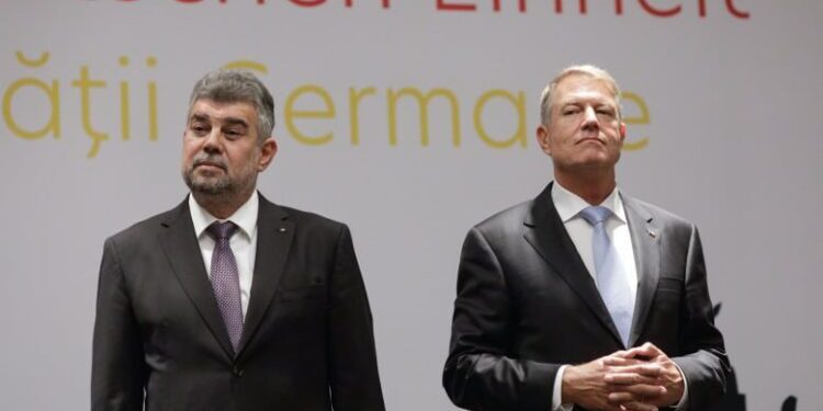 Ion Cristoiu: Nu s-a ţinut cont de votul românilor, ei nici nu ştiu pe ce butoi de pulbere sunt. Ei chiar cred ca poporul român e prost