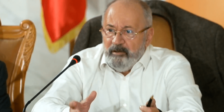 Sorin Roșca Stănescu: Partidele sistemului se agață de stafia unui uzurpator. Klaus Iohannis nu mai este președinte din punct de vedere constituțional