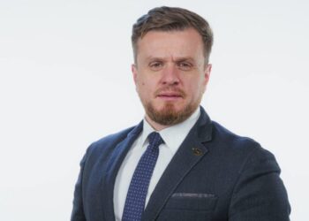 Deputatul Robert Alecu (AUR) solicită INS date date privind statutul rudarilor pentru o înțelegere mai bună a realităților etnice