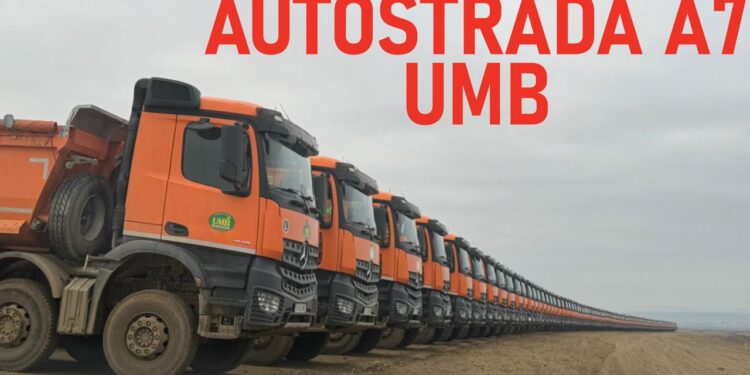 Mobilizare maximă pentru UMB! Sute de camioane, surprinse pe șantierul Autostrăzii A7 Focșani – Bacău – Pașcani