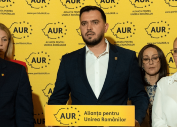 Mihai Enache (AUR): Daniel David, ministrul Educației, a refuzat să vină în Parlament pentru a da explicații privind decizia de a elimina geografia și istoria