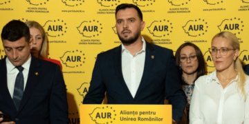Mihai Enache (AUR): Daniel David, ministrul Educației, a refuzat să vină în Parlament pentru a da explicații privind decizia de a elimina geografia și istoria