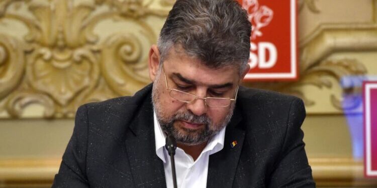 Ciolacu intenționează să se retragă din viața publică. Ar pleca și acum, dar trage sistemul de el