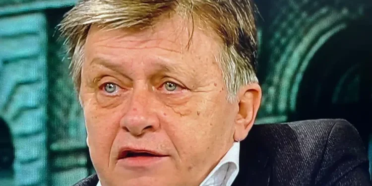 Crin Antonescu: Bolojan ar trebui să iasă precum cucul, în fiecare zi la ora 6, şi să spună „nu candidez, nu candidez, nu candidez”