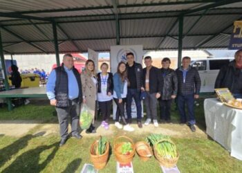 George Simion, baie de mulțime la Târgul de Primăvară de la Răcășdia