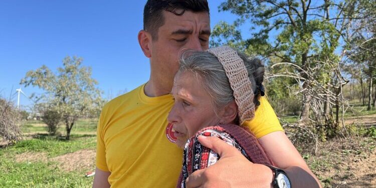 Datorăm tot ceea ce suntem părinților și bunicilor noștri