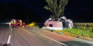 Două accidente grave în comuna Cleja, pe E85: o femeie și un tânăr de 21 de ani au murit