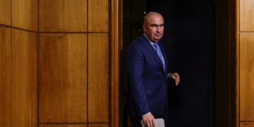 Bolojan a pus-o! Proteste de amploare în fața Guvernului