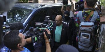 Procurorii DNA l-au săltat pe Piedone. Prima reacție a șefului ANPC: „Am deranjat extrem de mult”