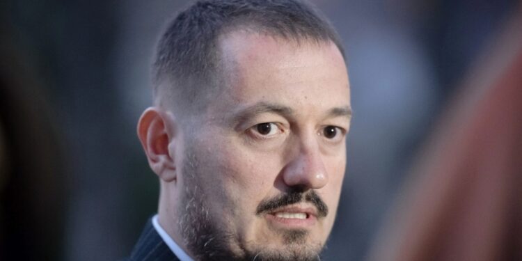 Procurorul militar Bogdan Pîrlog: ‘Reforma pensiilor magistraților e praf în ochi să se arate că se face ceva’