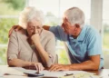 Lovitură pentru pensionarii care au muncit în condiții grele: procesele pot fi suspendate până la decizia CCR